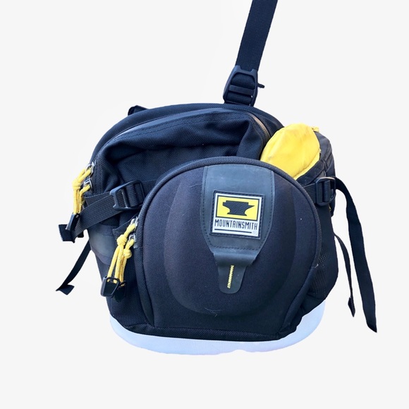 MOUNTAINSMITH Cameras, Photo & Video Mountainsmith Swift Fx Camera